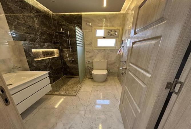 8297518 - Property Image 2