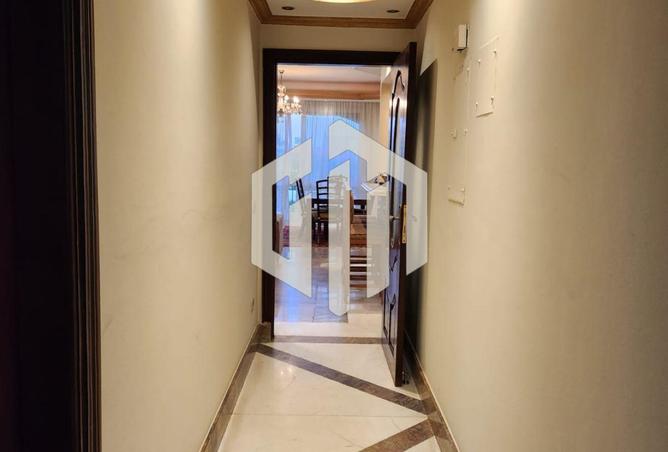 8298300 - Property Image 3