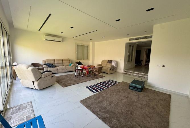 8302403 - صورة العقار 2