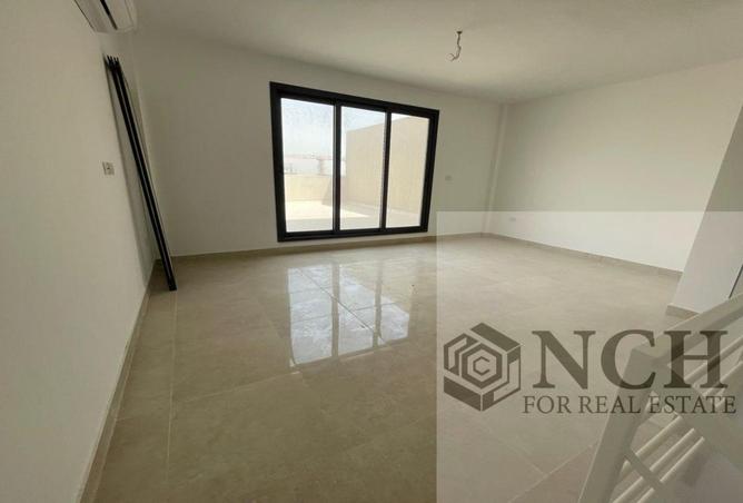 8298455 - Property Main Image