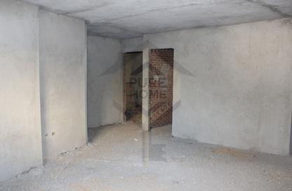 Apartment - 4 Bedrooms - 3 Bathrooms for sale in Smouha Square - Smouha - Hay Sharq - Alexandria