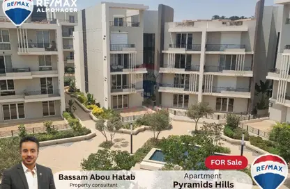Apartment - 3 Bedrooms - 4 Bathrooms for sale in Pyramids Hills - Cairo Alexandria Desert Road - 6 October City - Giza