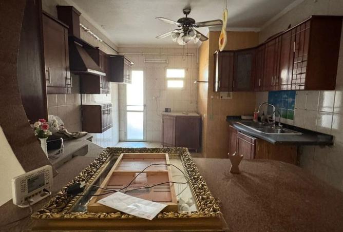 8300927 - Property Image 2