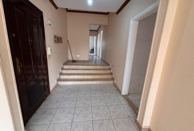 8300939 - Property Image 3