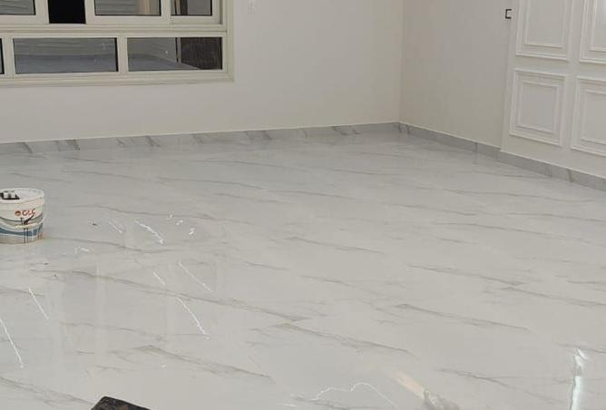 8300955 - Property Main Image