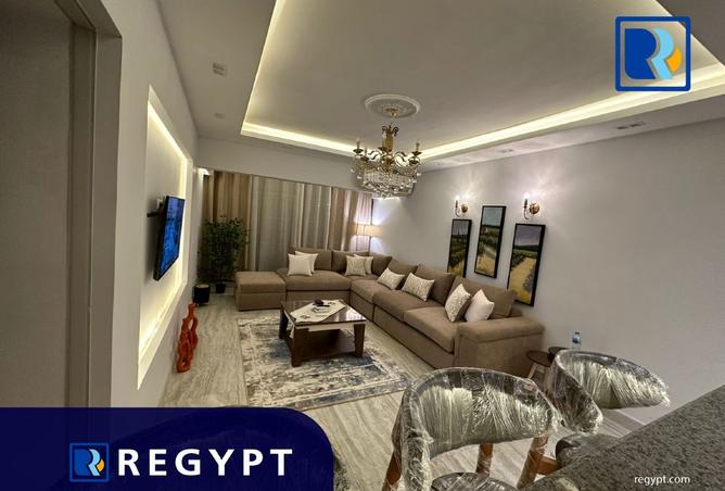 8302012 - Property Image 2