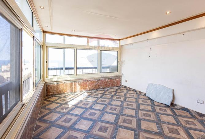 8302356 - Property Main Image