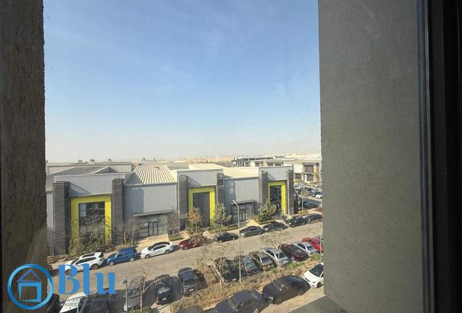 8302598 - Property Image 3