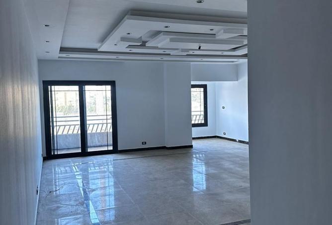 8303167 - Property Image 2