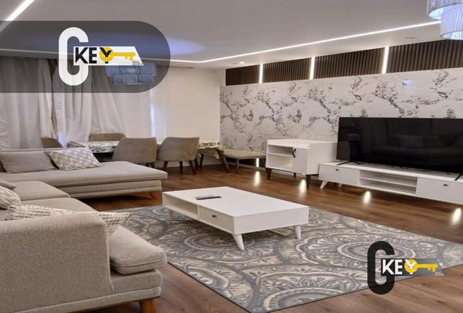 8312532 - Property Image 2