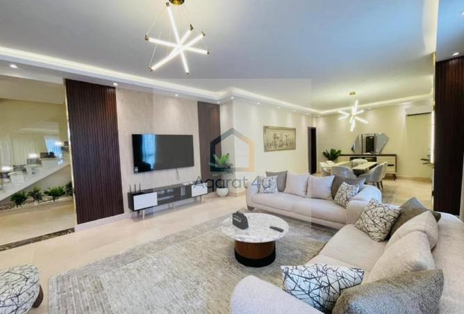 8303673 - Property Image 2