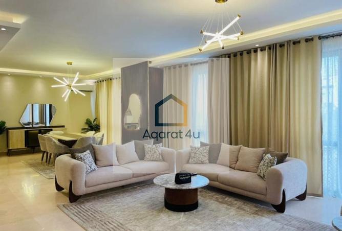 8303673 - Property Image 3