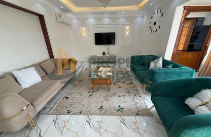 شقة - 3 - 2 للبيع في شارع شهاب - المهندسين - الجيزة شقة - 3 - 2 للبيع في شارع شهاب - المهندسين - الجيزة