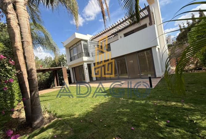 8303919 - Property Image 2