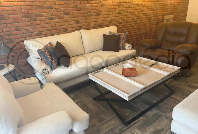 8305223 - Property Image 3