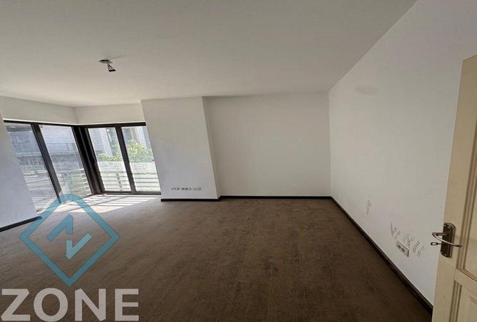 8306093 - Property Image 3