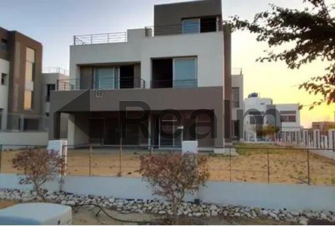 8310022 - Property Image 3