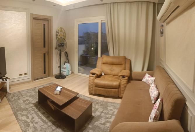 8310916 - Property Image 2