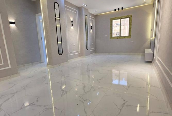 8311122 - Property Main Image