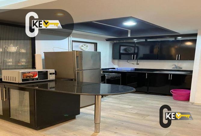 8312089 - Property Image 3