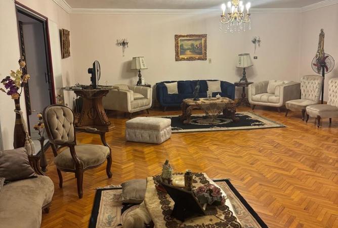 8313237 - Property Image 2