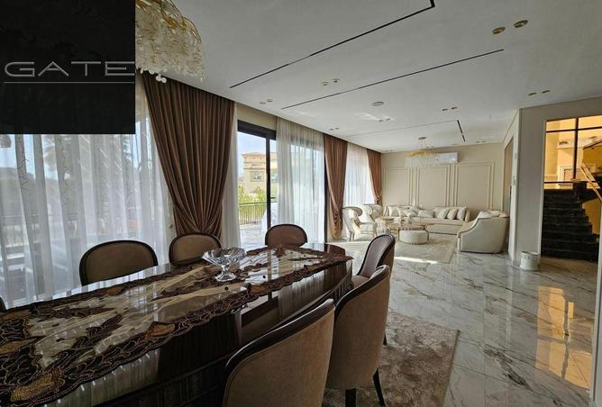 8312646 - Property Image 2