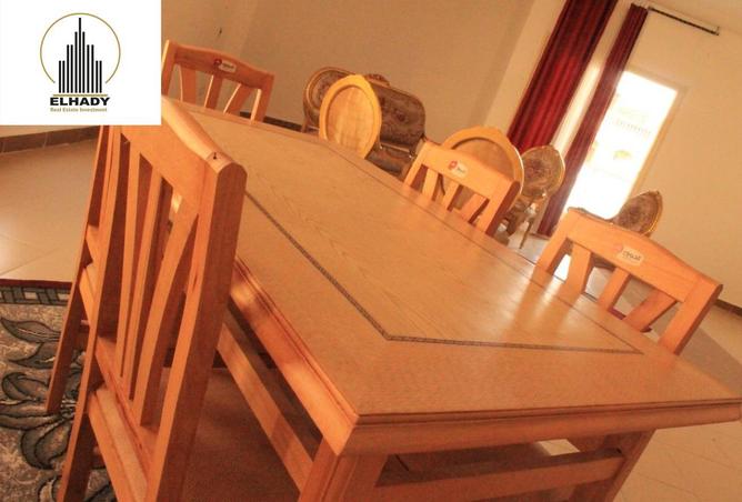 8313563 - Property Image 2