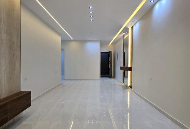 8317017 - Property Image 2