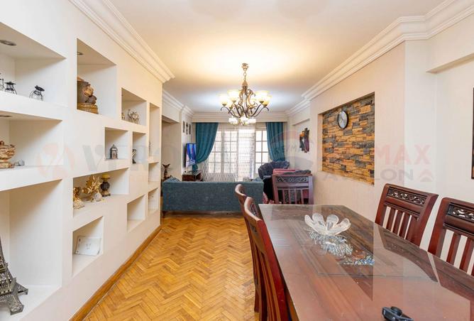 8317134 - Property Image 2