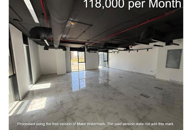 8318112 - Property Image 2