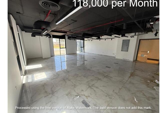 8318112 - Property Image 3