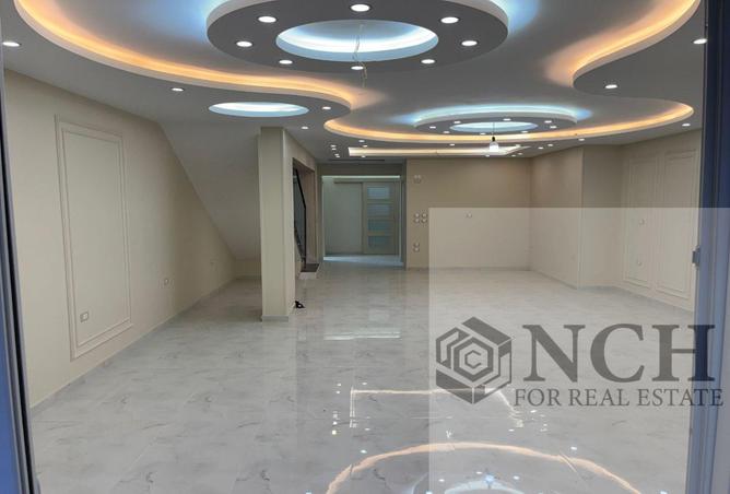 8318884 - صورة العقار 3