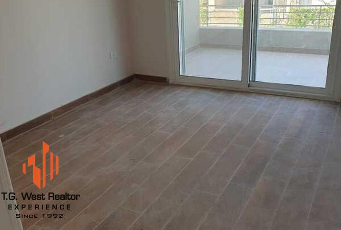 8318964 - Property Image 2