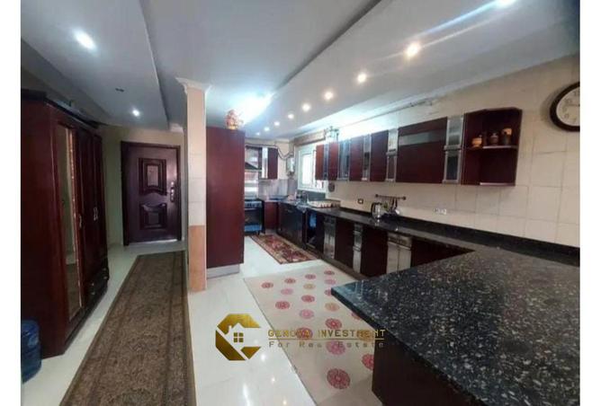 8322817 - Property Image 2