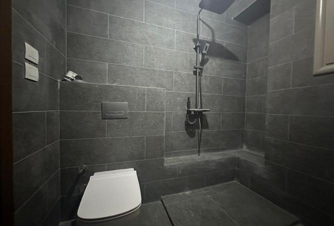 8321090 - Property Image 2