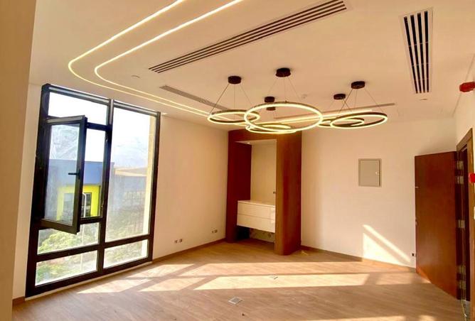 8322411 - Property Image 3