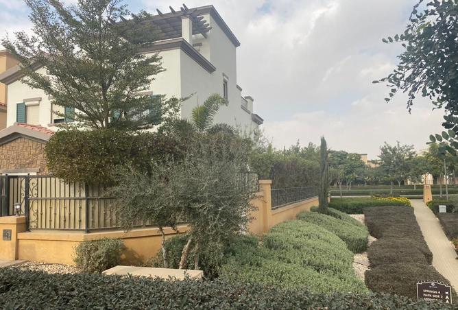 8322404 - Property Image 3