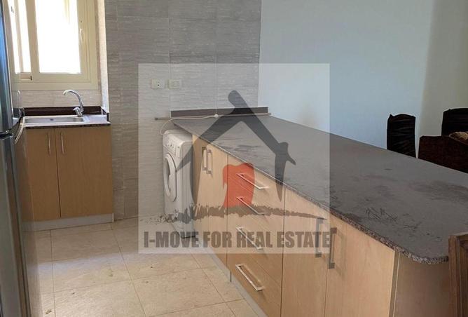 8322800 - Property Image 3