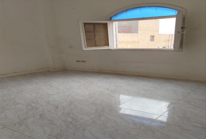 8323601 - صورة العقار 2