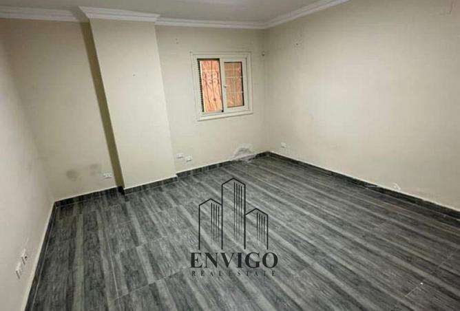 8323758 - Property Image 2