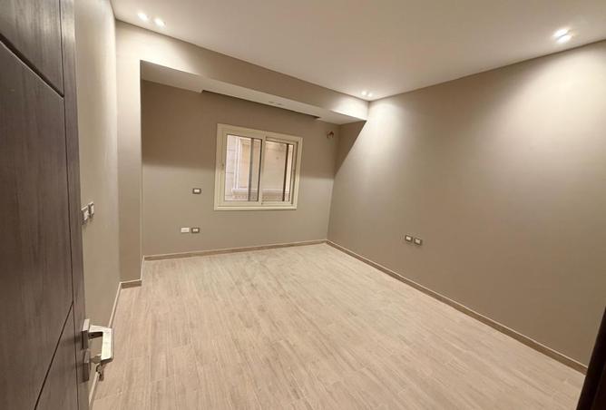 8323753 - Property Image 2