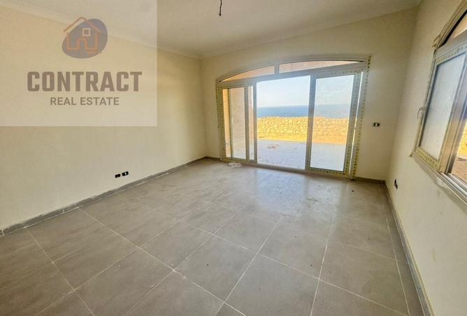 8324045 - Property Image 3