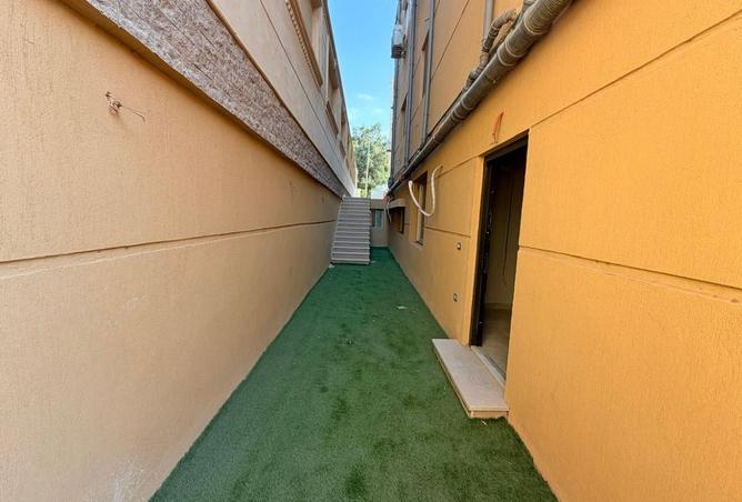 8323865 - Property Image 2