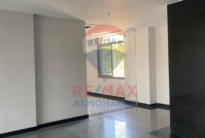 8324300 - Property Main Image