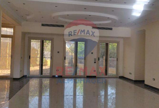 8325140 - Property Main Image