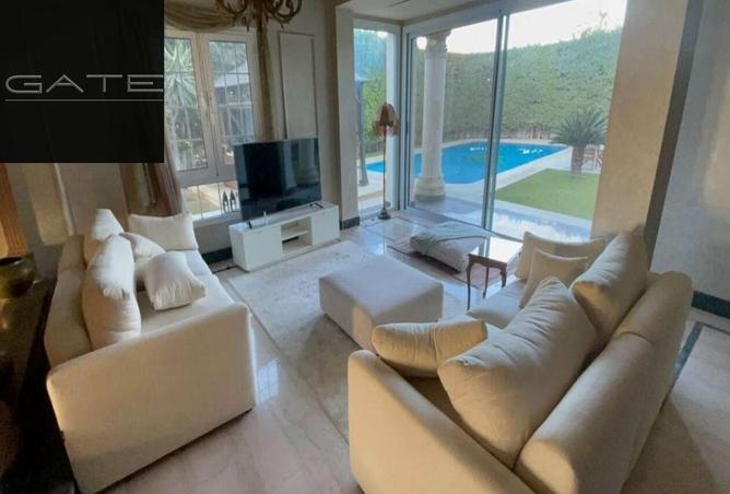 8325186 - Property Image 2