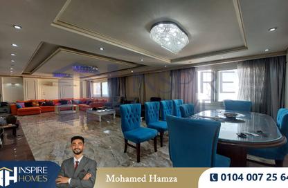 Apartment - 4 Bedrooms - 2 Bathrooms for sale in Camp Chezar - Hay Wasat - Alexandria