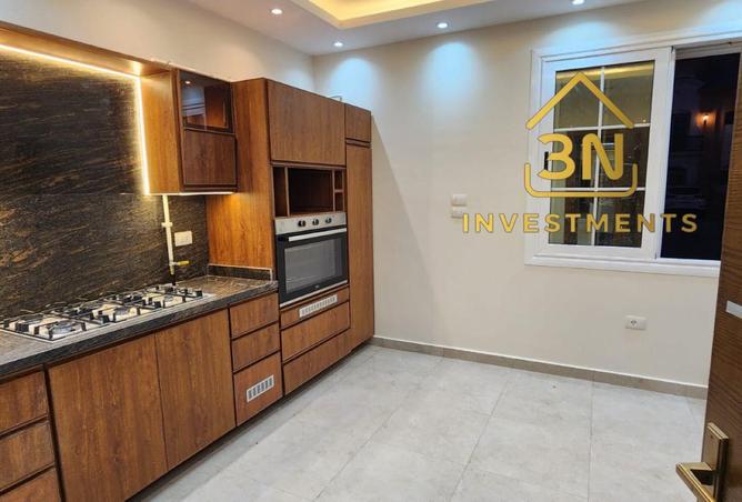 8326355 - Property Image 3