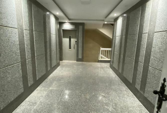 8329932 - Property Image 2