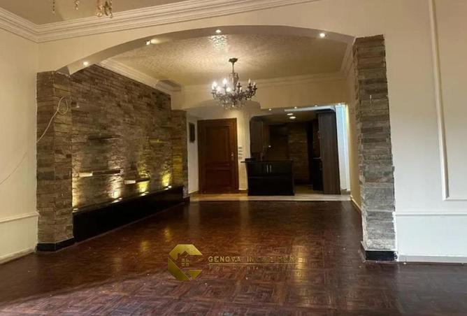 8327015 - Property Image 2